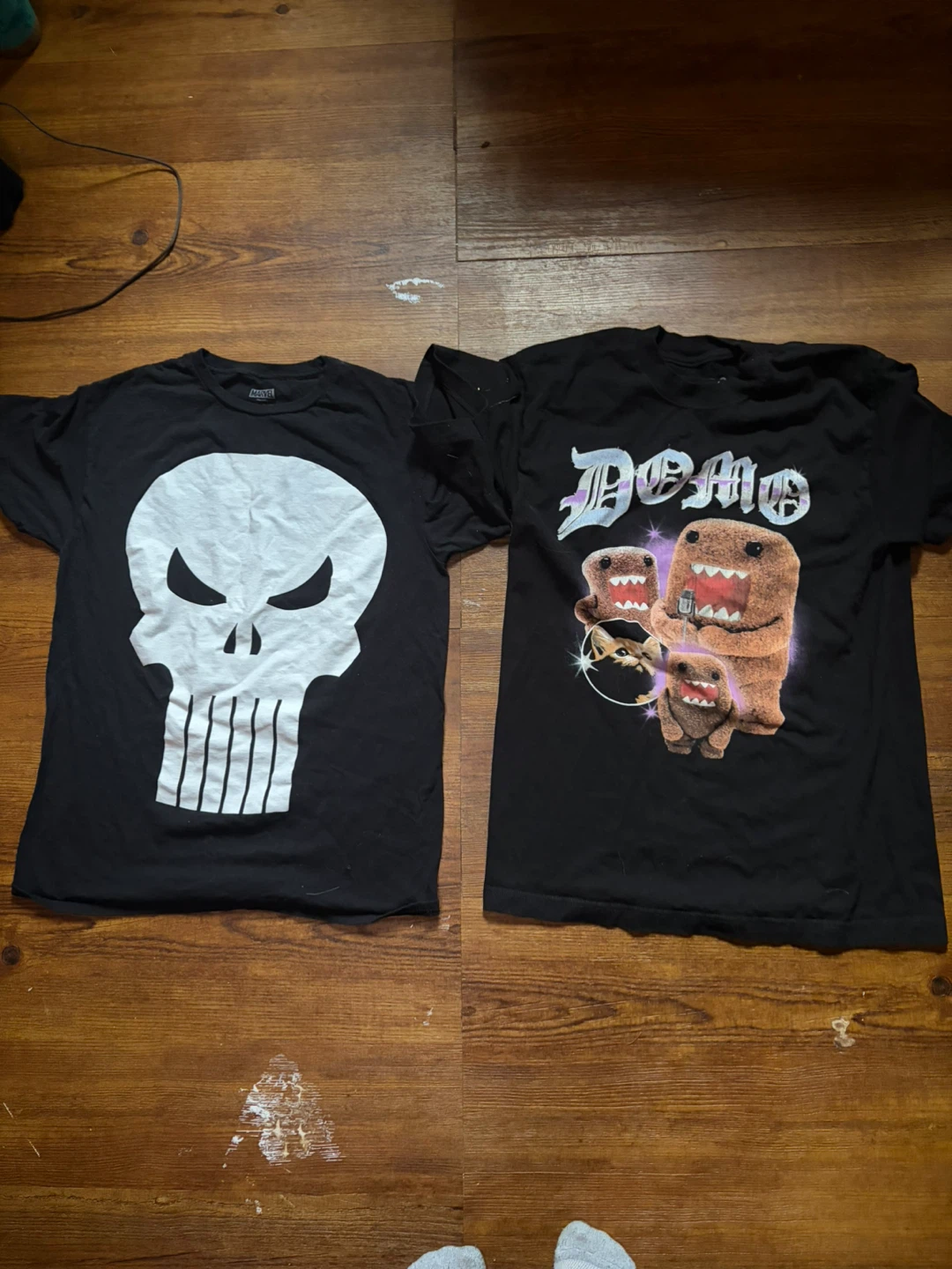 Marvel Punisher T-Shirt & Domo-kun T-Shirt Bundle