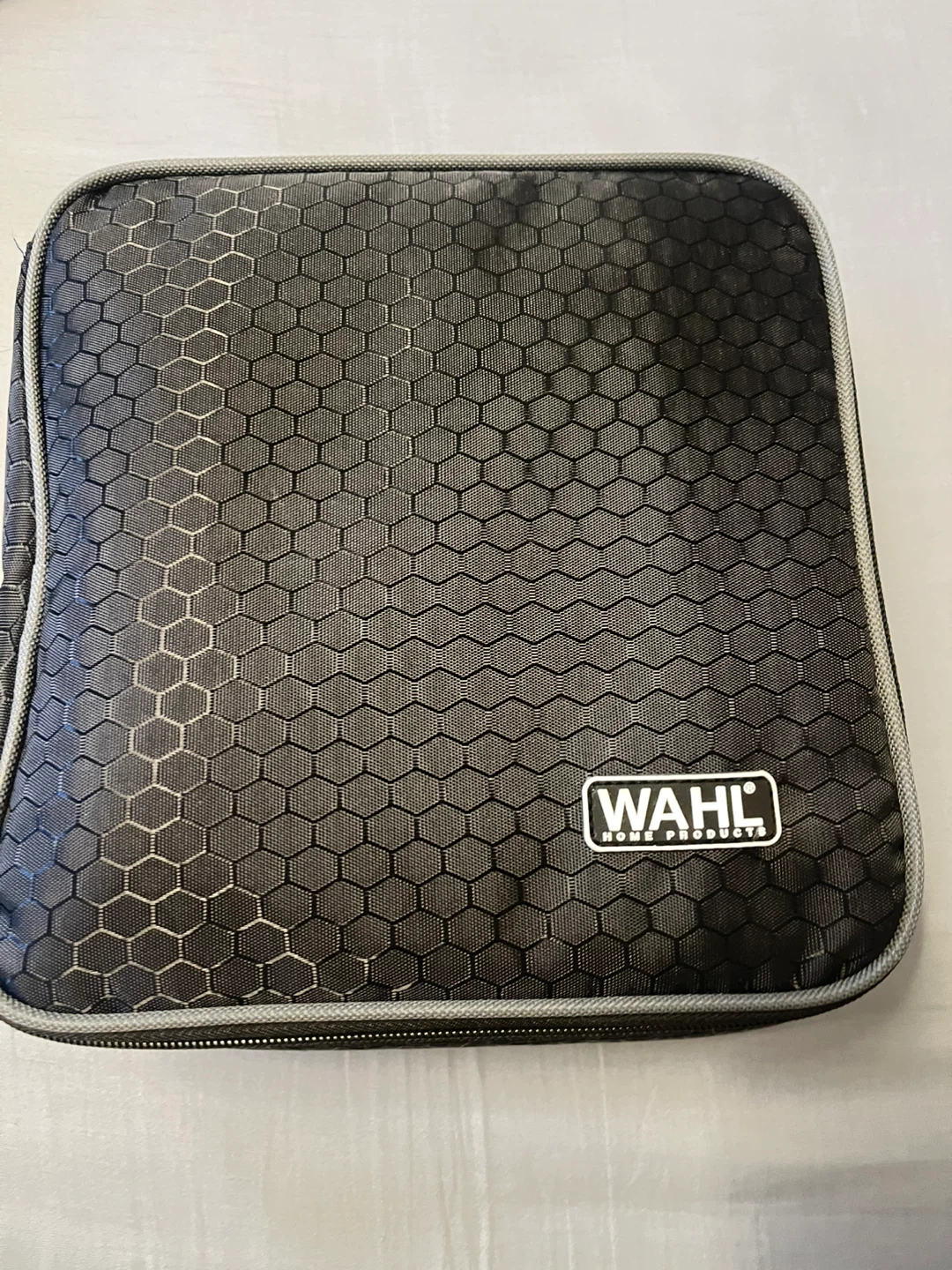 WAHL Hair Clipper wireless Kit with Accessories - photo 2