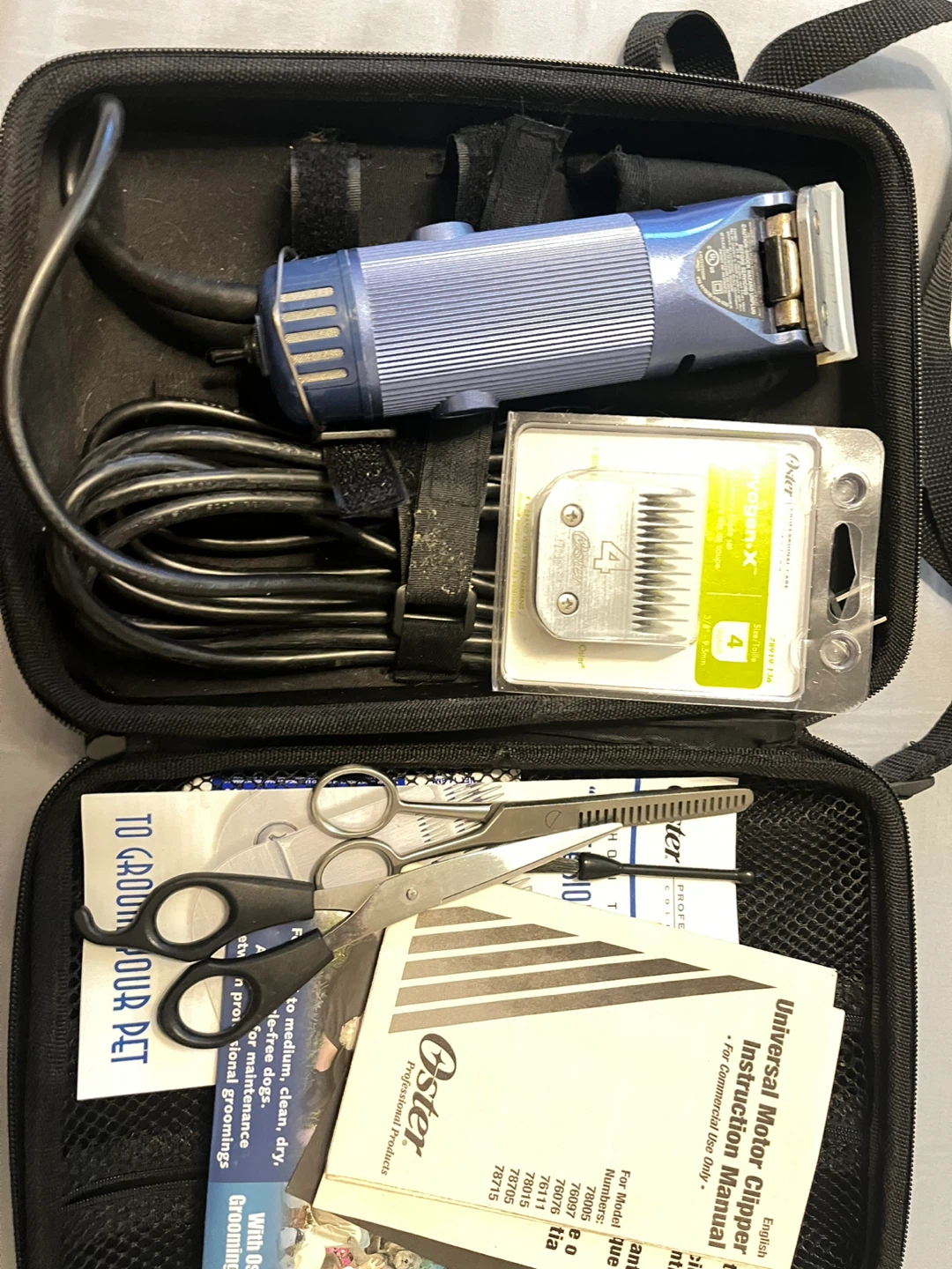Oster Universal Motor Clipper Pet Grooming Kit with Case