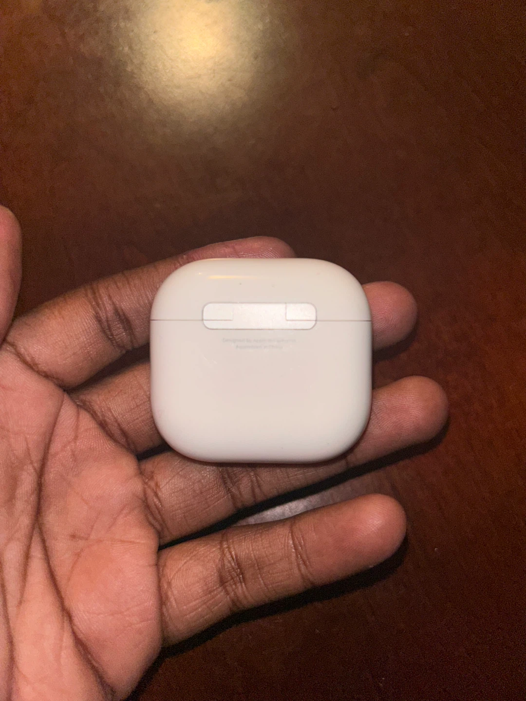 Apple AirPods 4 Charging Case - photo 3