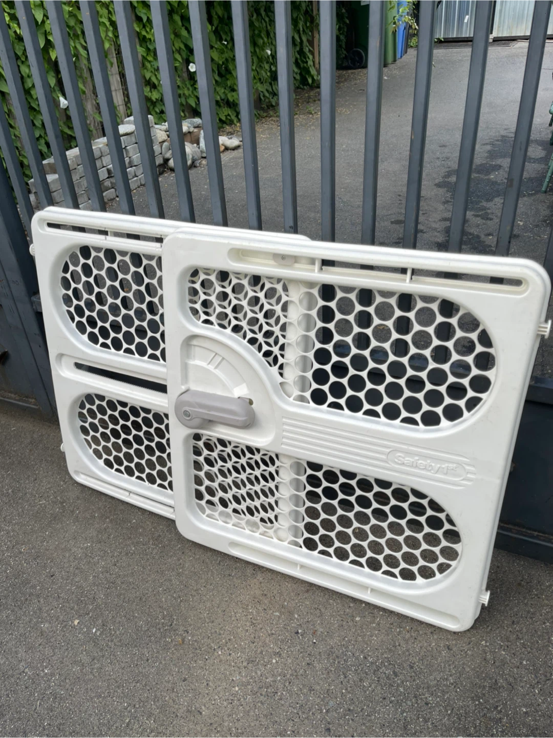 Safety 1st White Baby Gate - photo 2