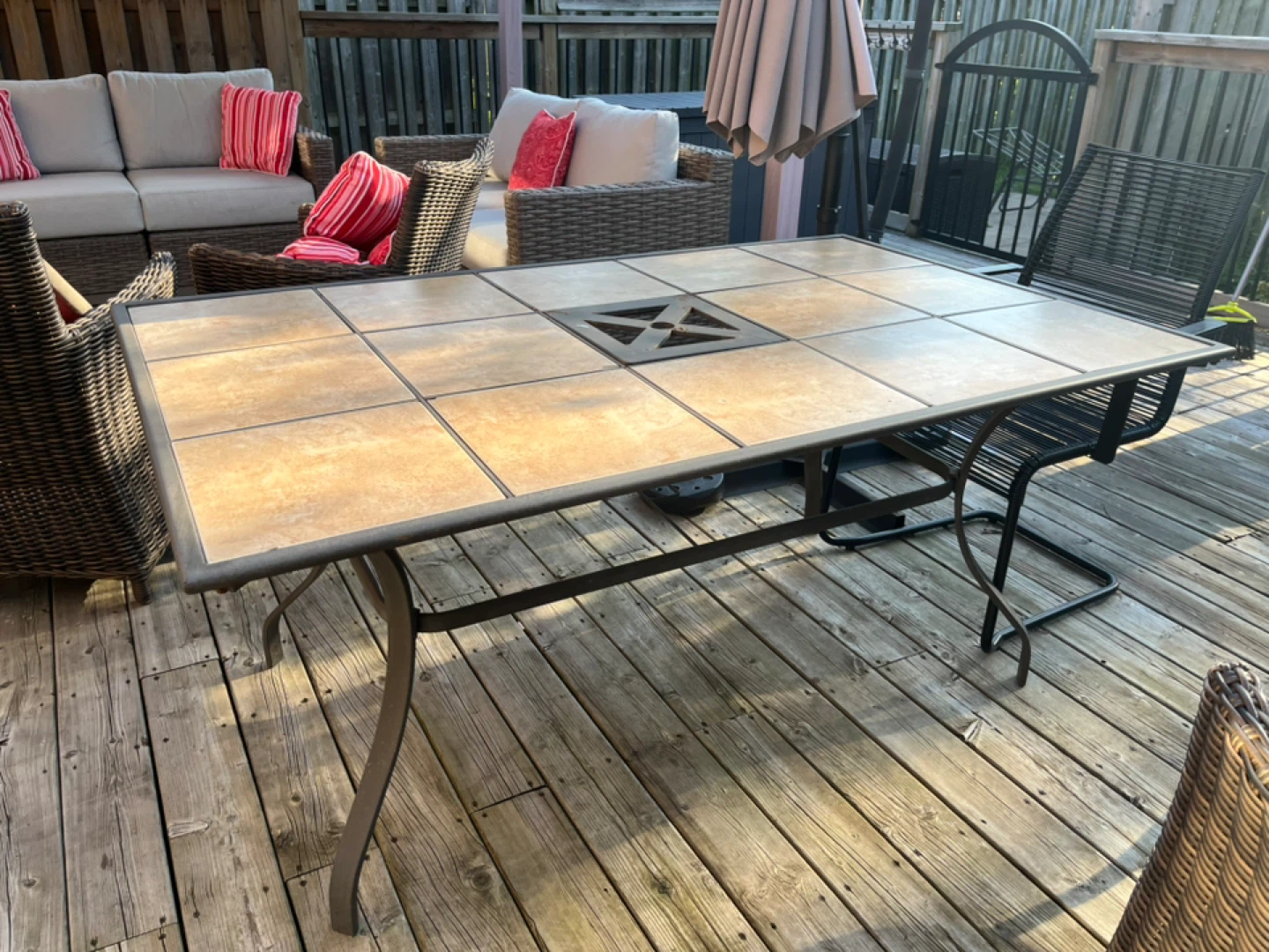 Outdoor Patio Dining Table