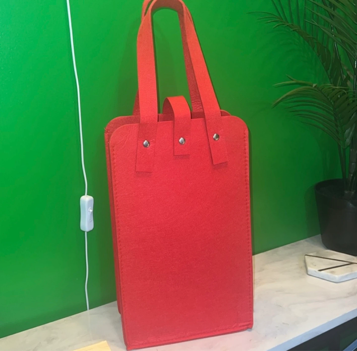 Red Felt Wine Tote Bag - photo 4