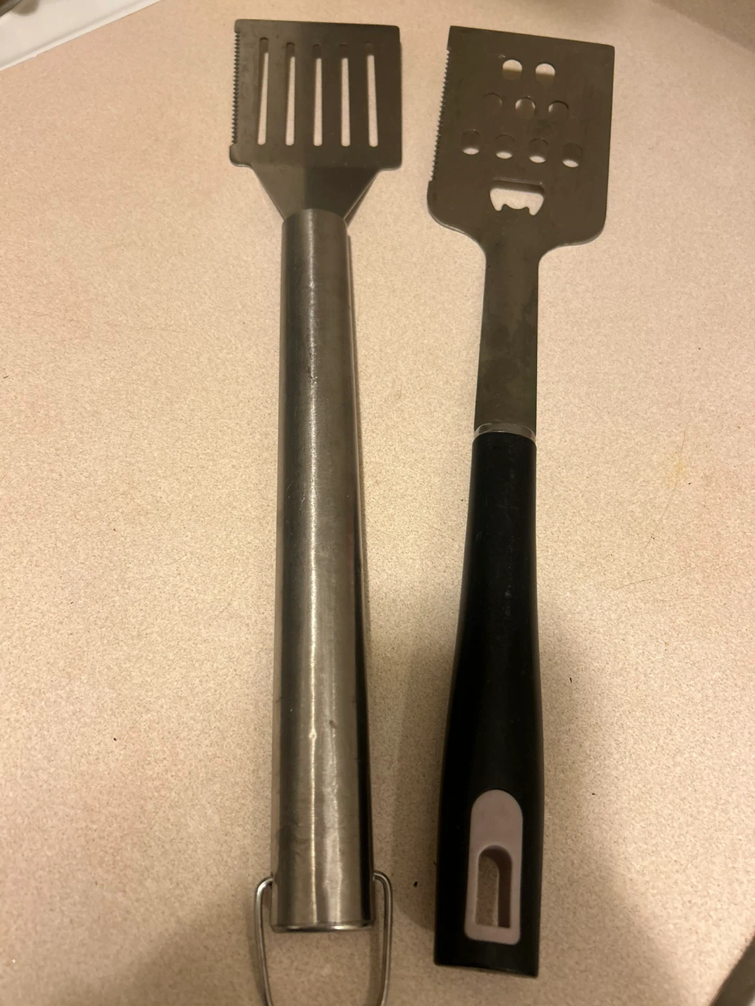 Barbecue Tool Set with Spatula and Tongs - photo 2