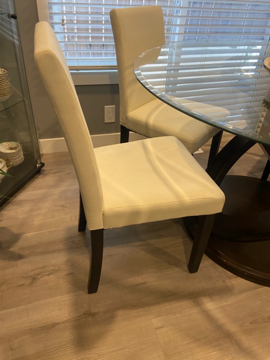 Set of 4 Cream Upholstered Dining Chairs - photo 2