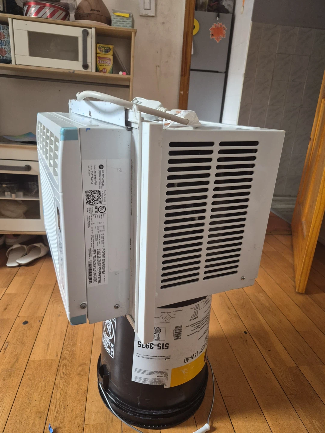 GE Window Air Conditioner - photo 3