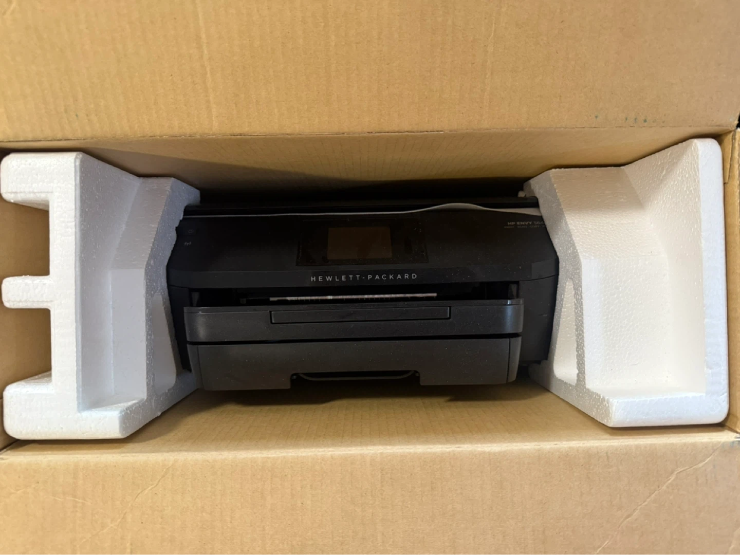 HP ENVY 5640 All-in-One Printer - photo 2