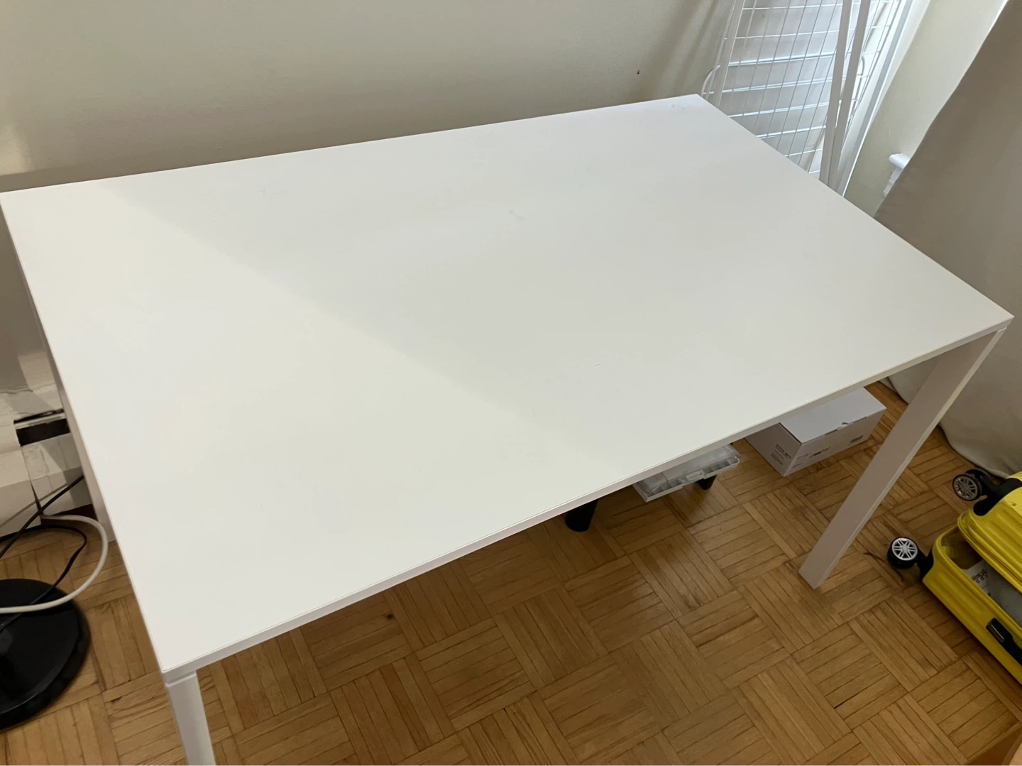 IKEA White Table - photo 2