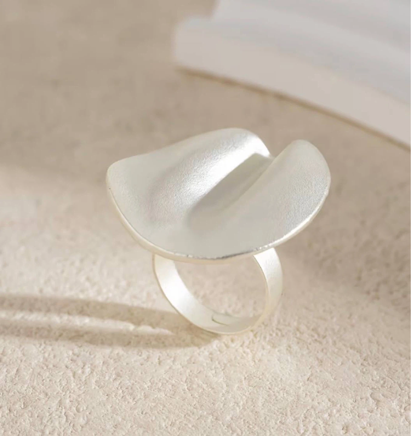 Silver Oval Statement Ring - photo 3