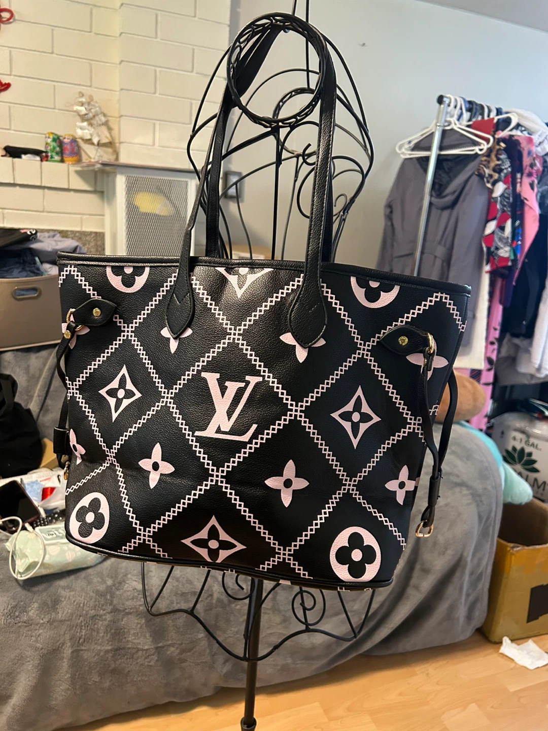 Louis Vuitton Black Monogram Tote Bag with Pouch - photo 3