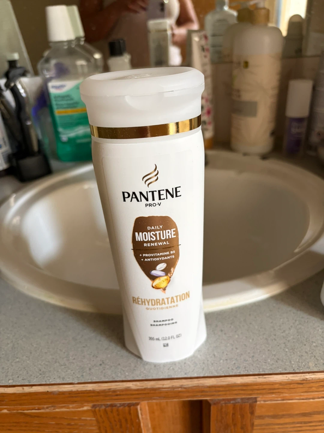 Pantene Pro-V Daily Moisture Renewal Shampoo - photo 4