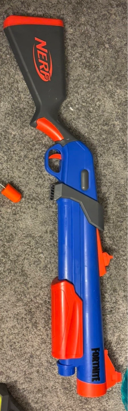 NERF Fortnite Pump SG blaster