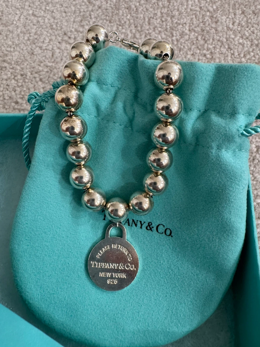 Return to Tiffany’s - round beaded bracelet