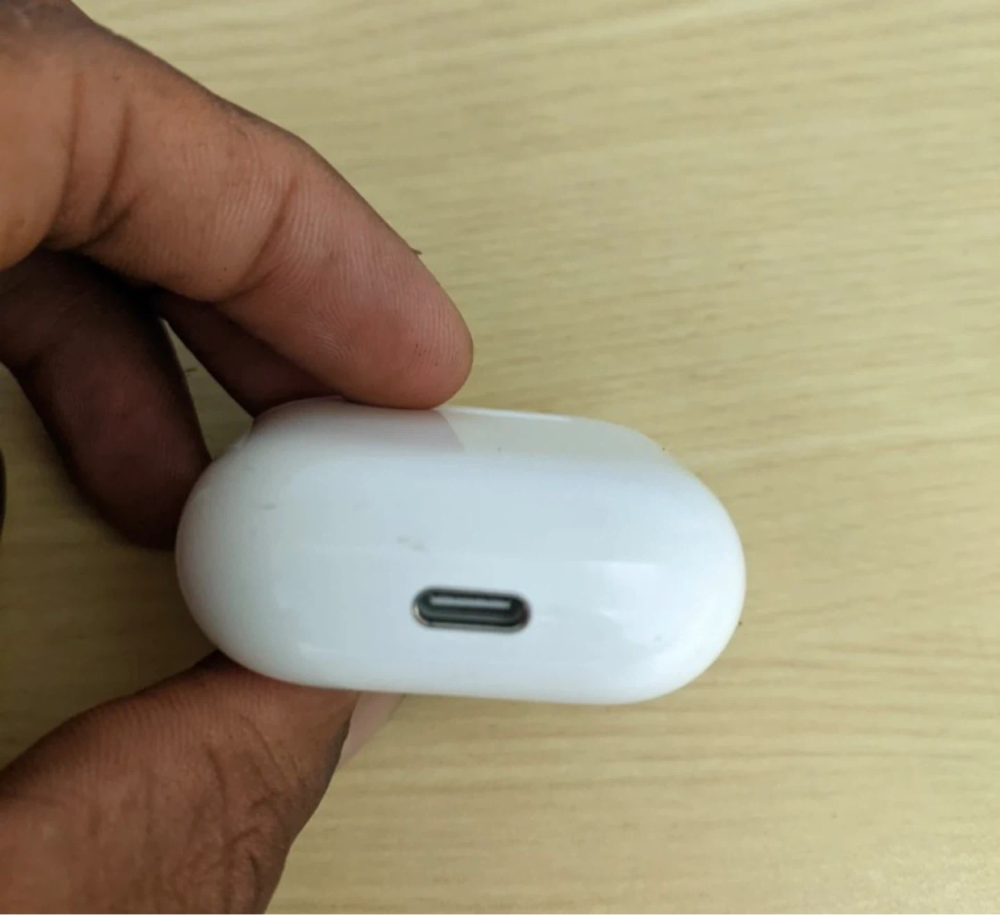 Apple AirPods Pro Charging Case ONLY - photo 4