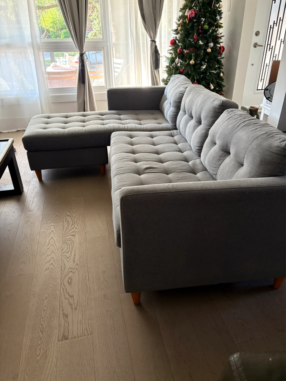 Grey Sectional Sofa with Chaise
