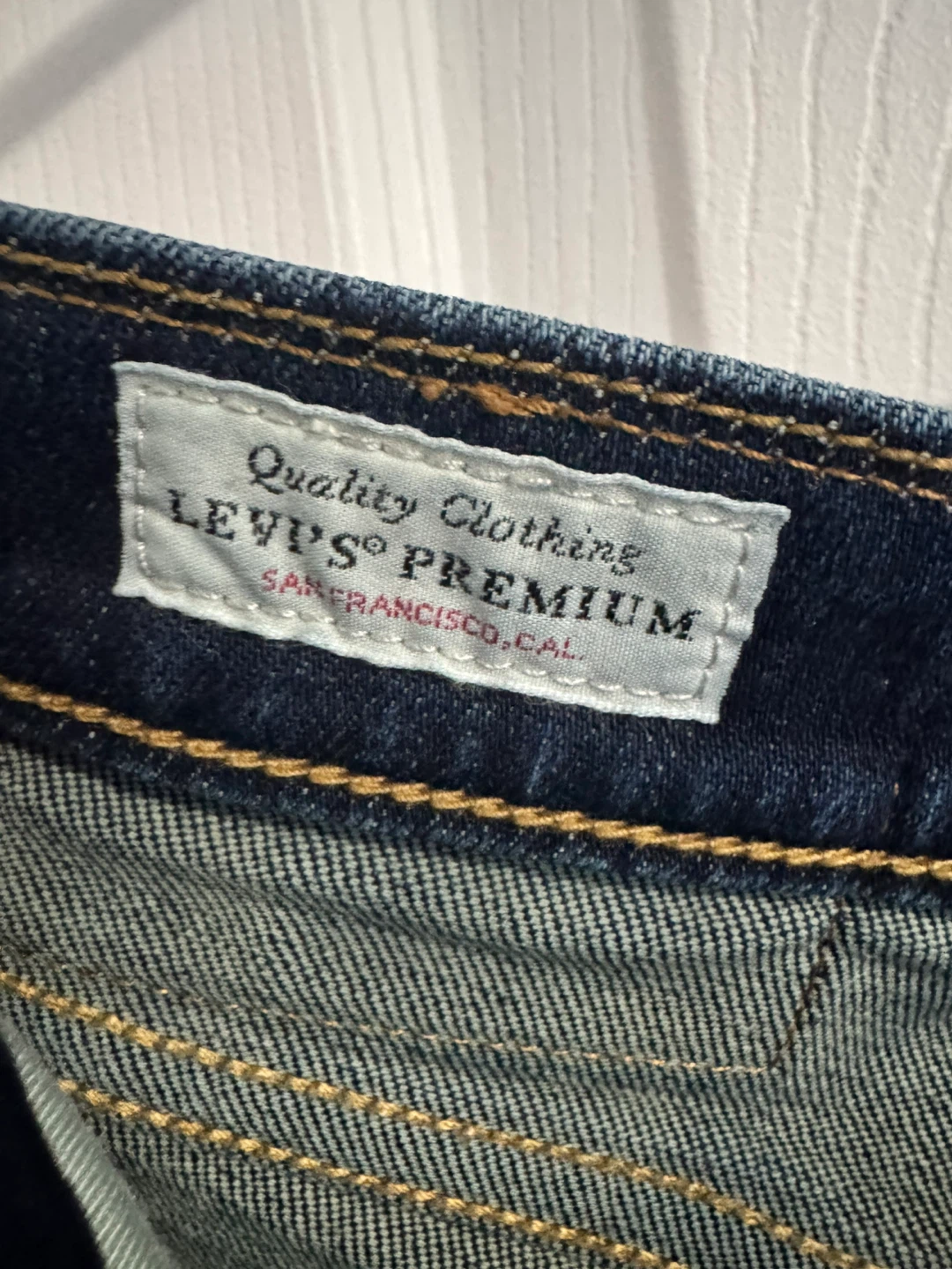 Levis Dark Washed Mens Straight Leg Jeans (32x32) - photo 3