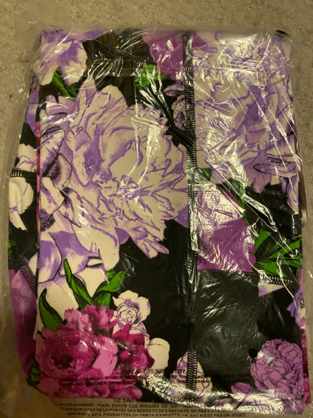 Victoria  Secret yoga pants , with pockets 🌸