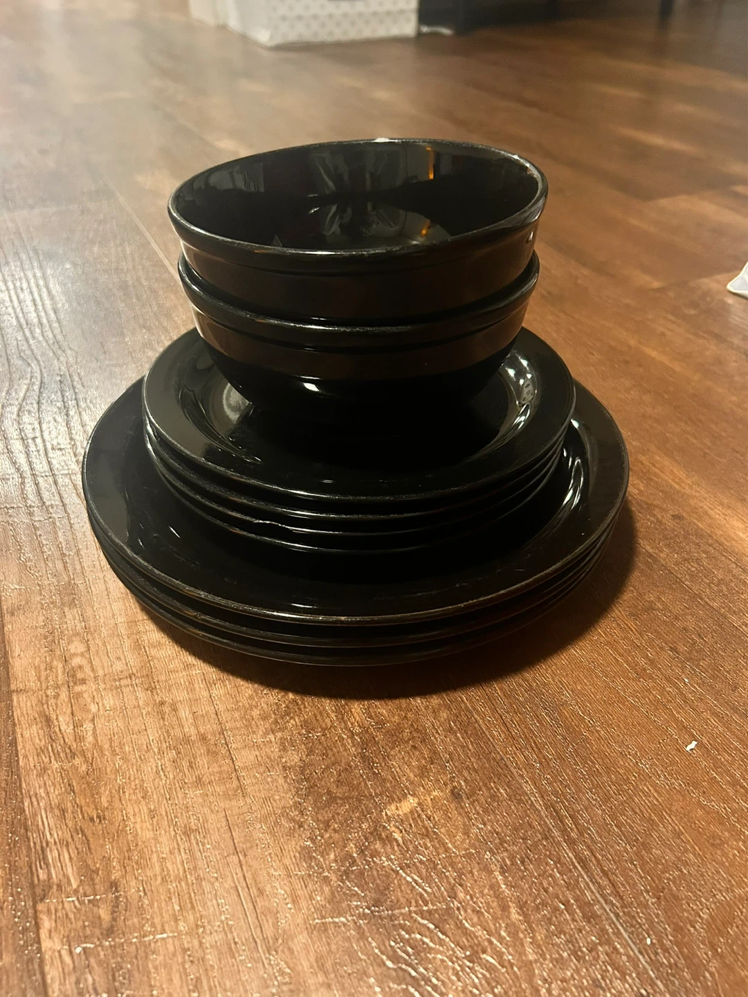 Black Dinnerware Set