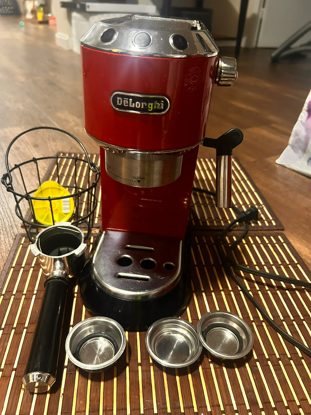 De'Longhi Red Espresso Machine