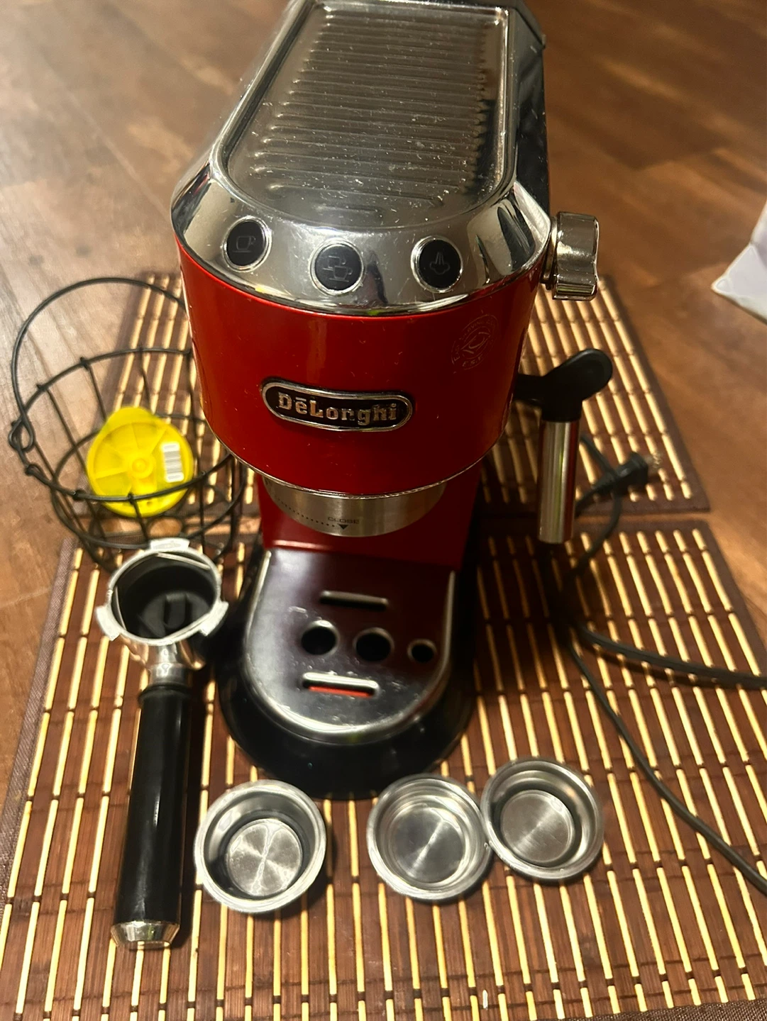 De'Longhi Red Espresso Machine - photo 2