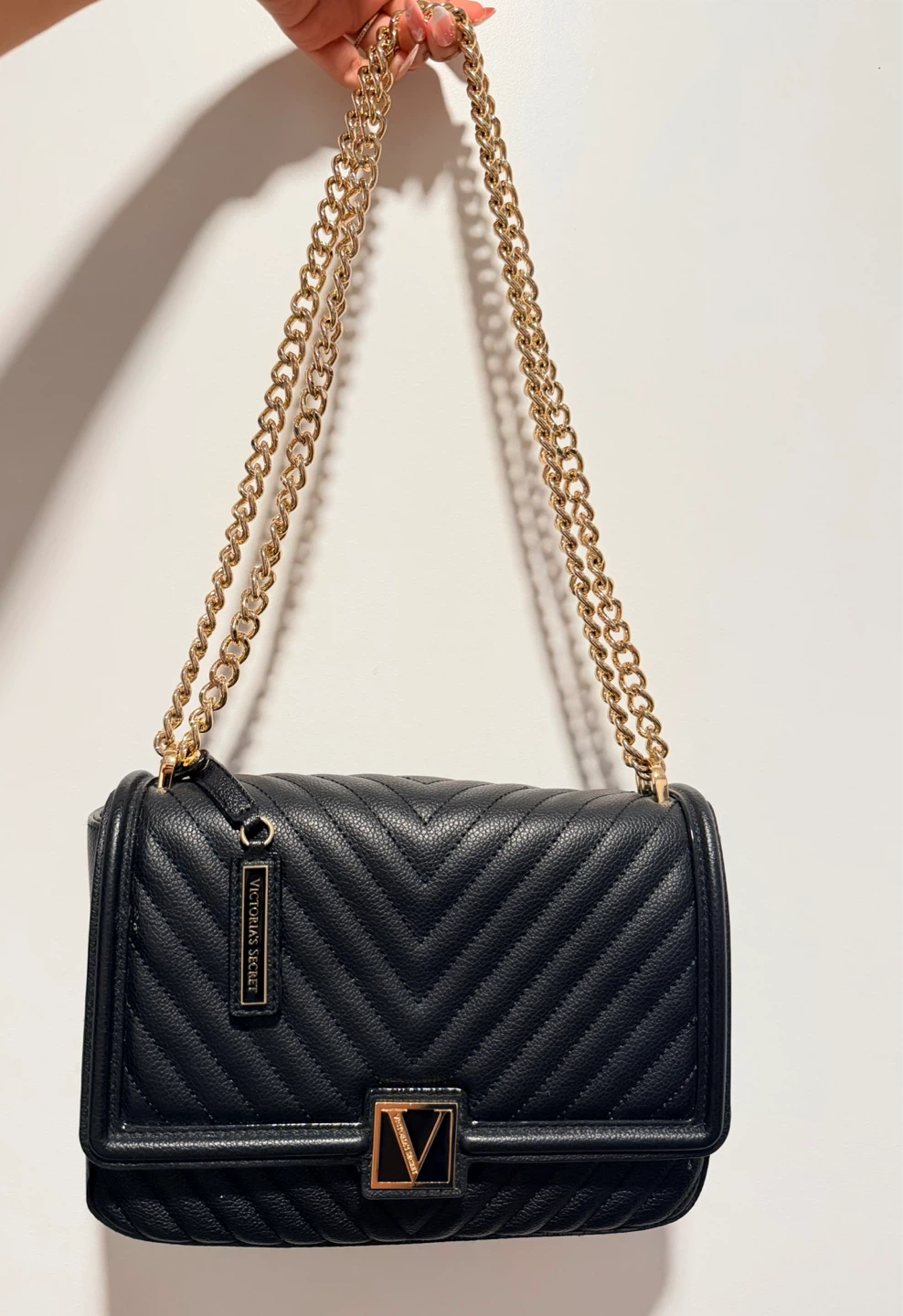 Victoria's Secret Quilted Black Crossbody Bag - photo 3