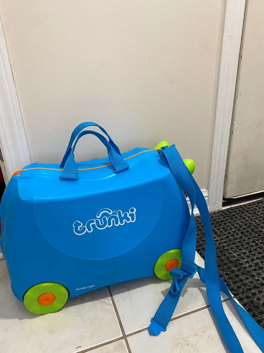Trunki Ride-On Suitcase - Blue