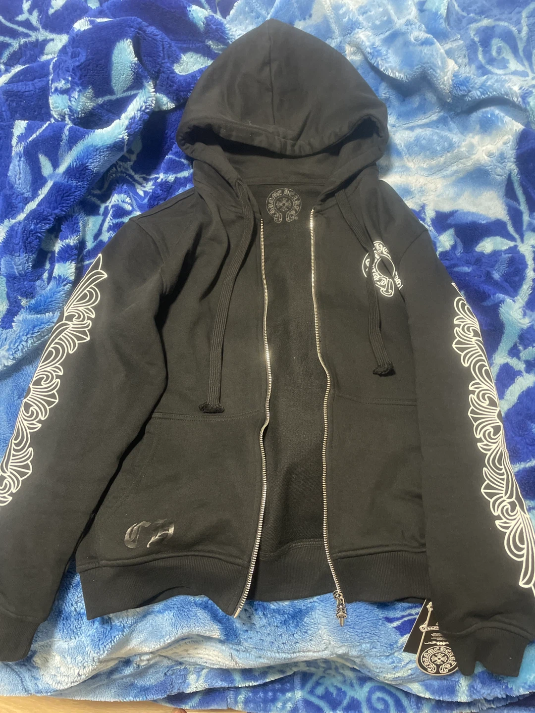 Chrome heart zip up
