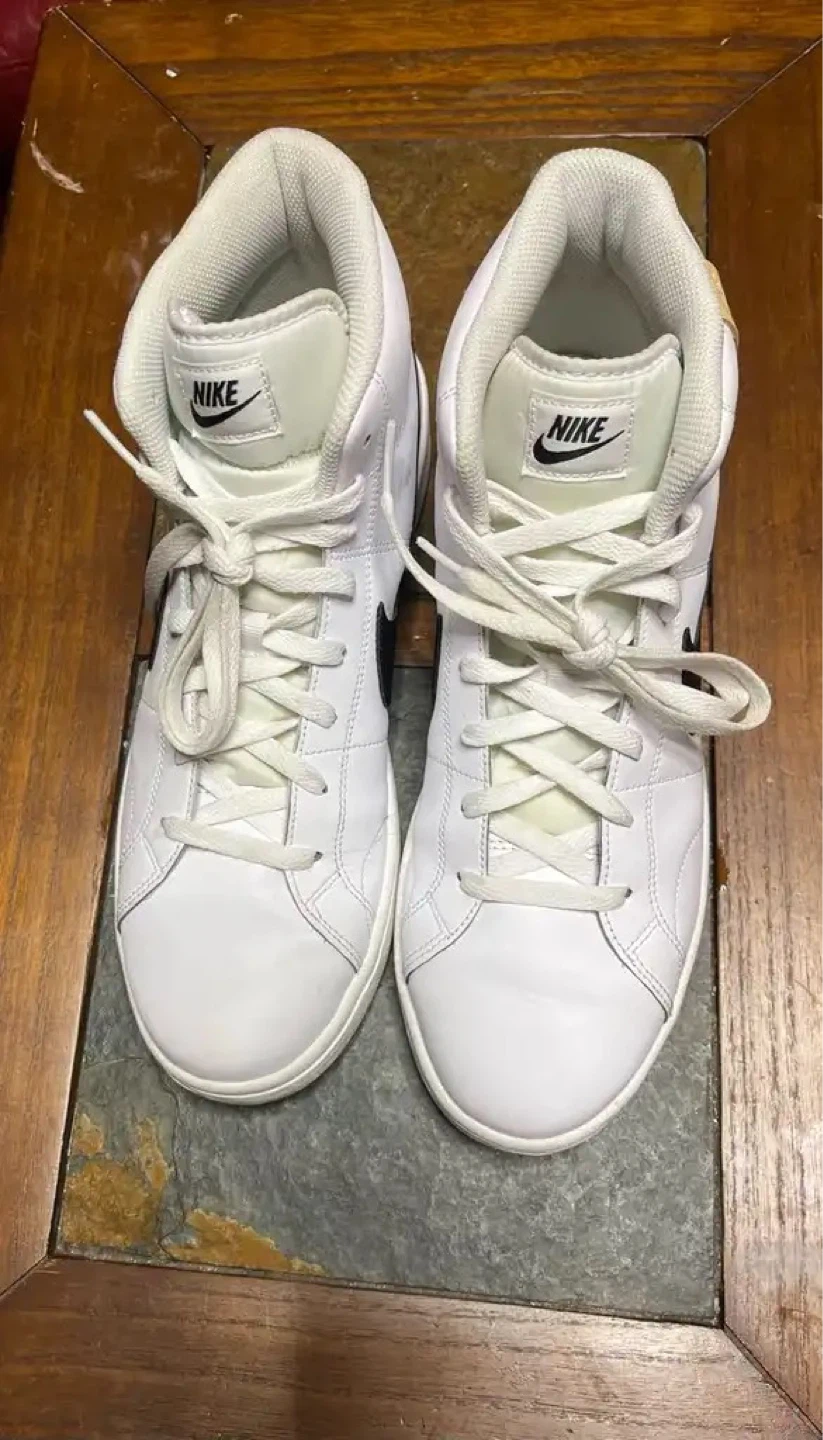 Nike Court Vision High Top Men’s Shoes White Black Size 11