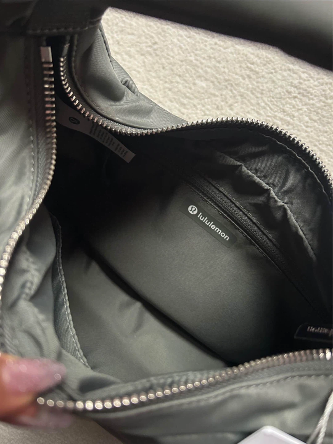 Lululemon City Essentials Shoulder Bag - Grey - photo 3