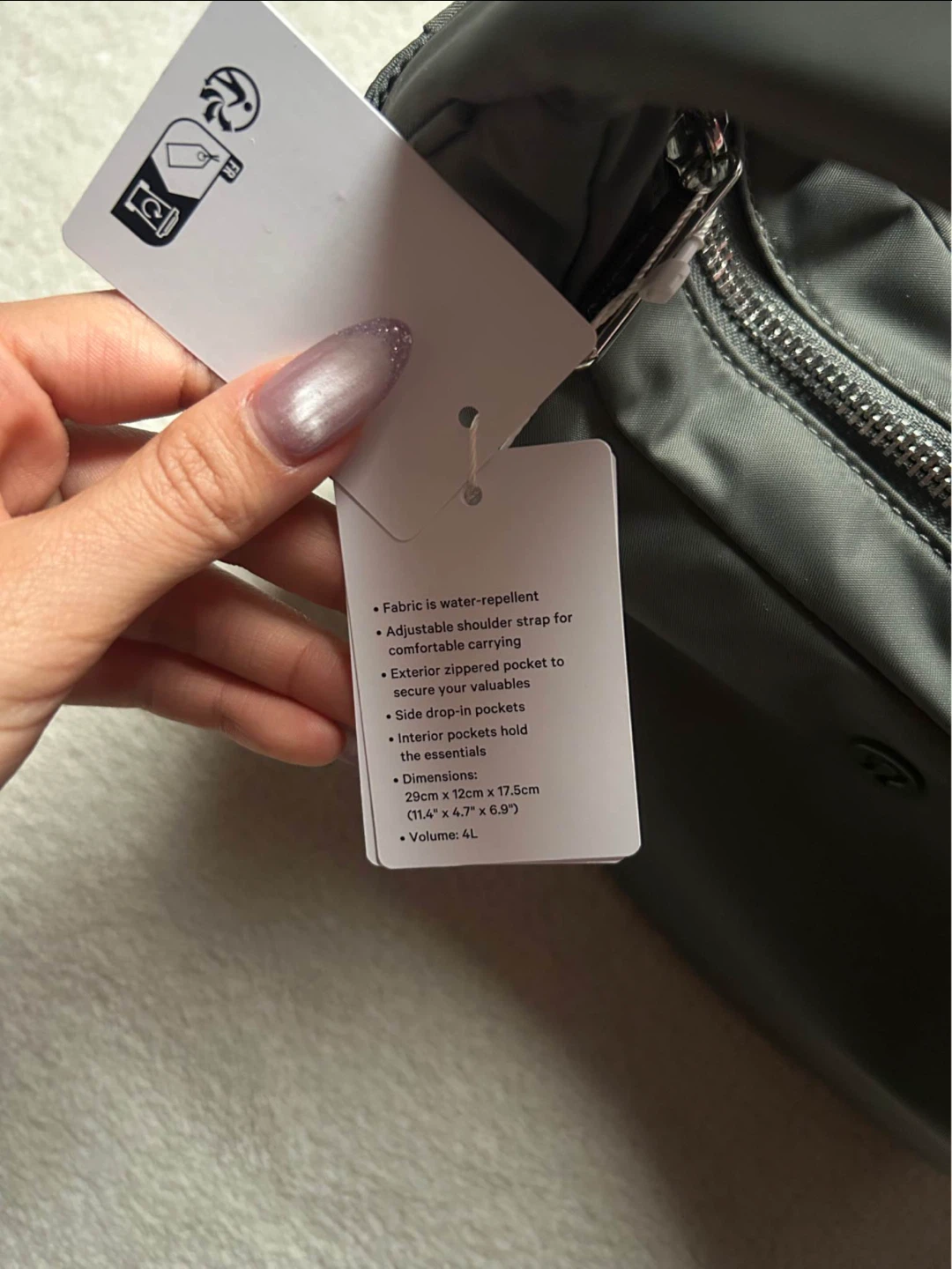 Lululemon City Essentials Shoulder Bag - Grey - photo 4