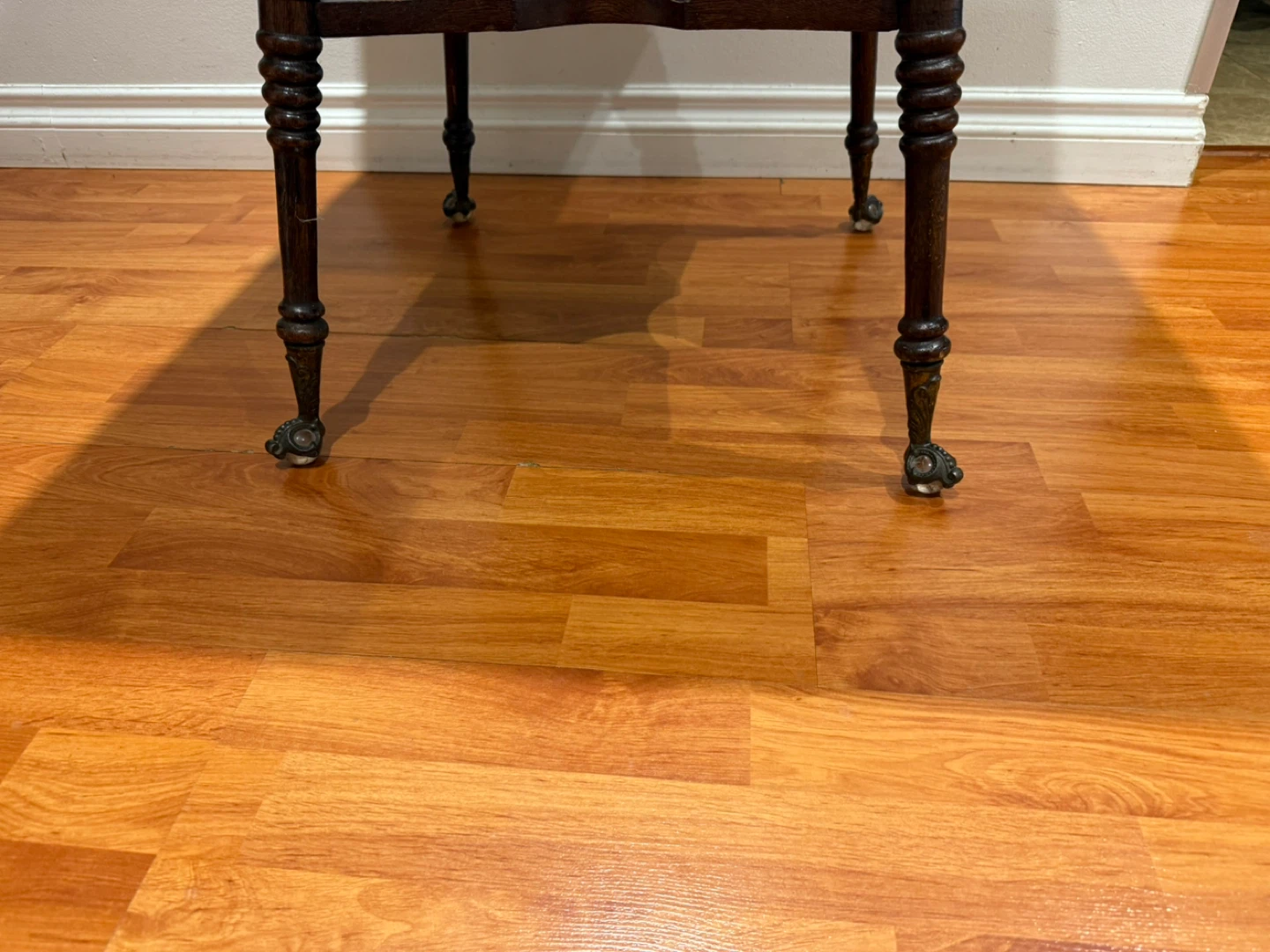 Antique side Table with Claw Feet - photo 2