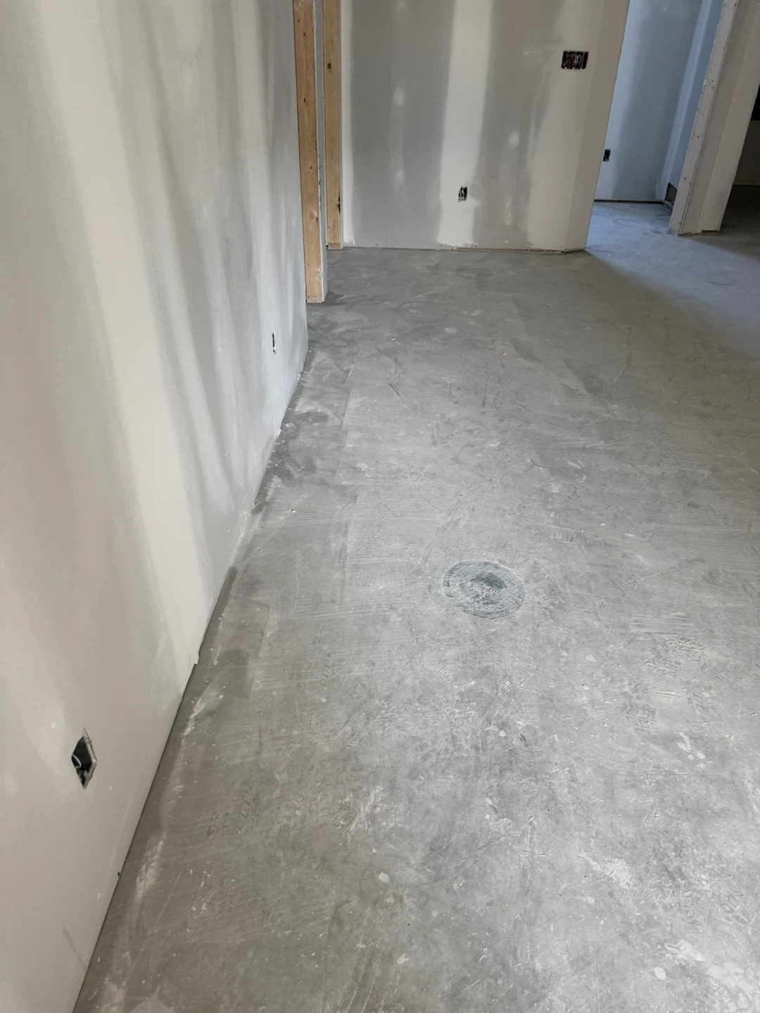 drywall finisher - photo 2