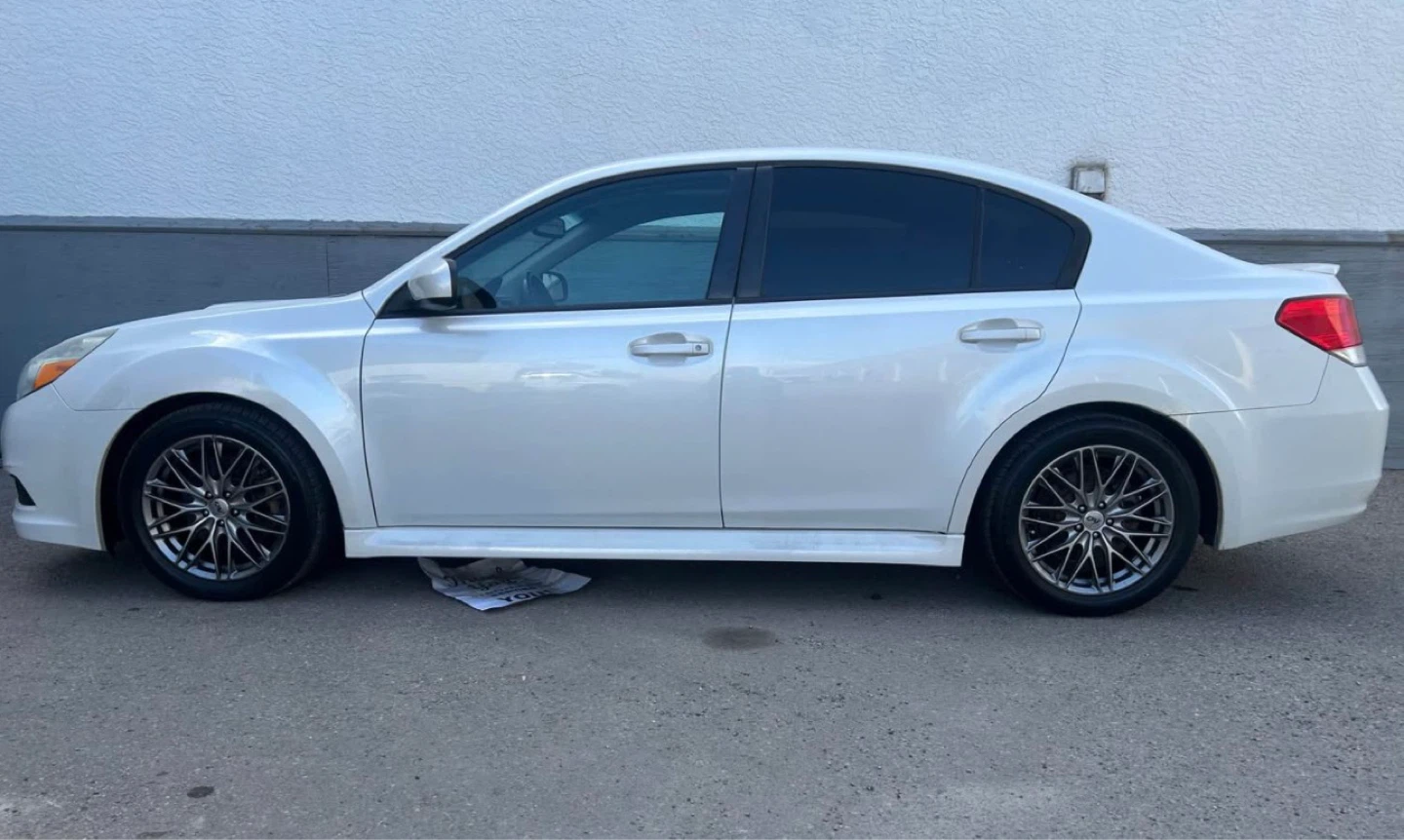 2011 Subaru Legacy 2.5 GT Limited - photo 4