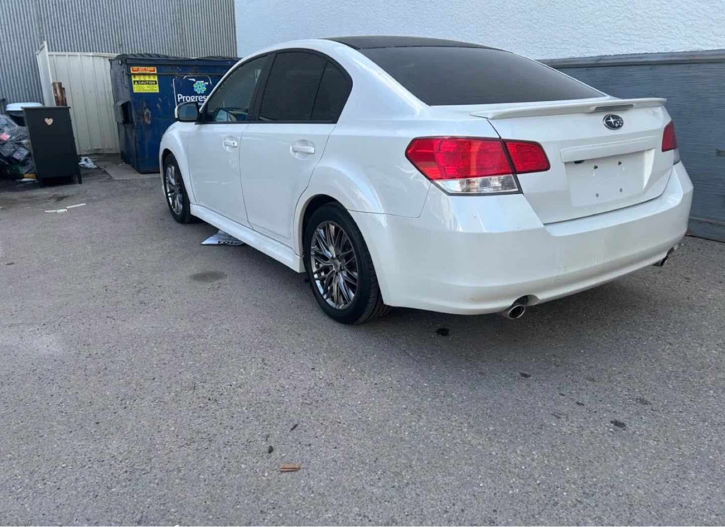 2011 Subaru Legacy 2.5 GT Limited - photo 3