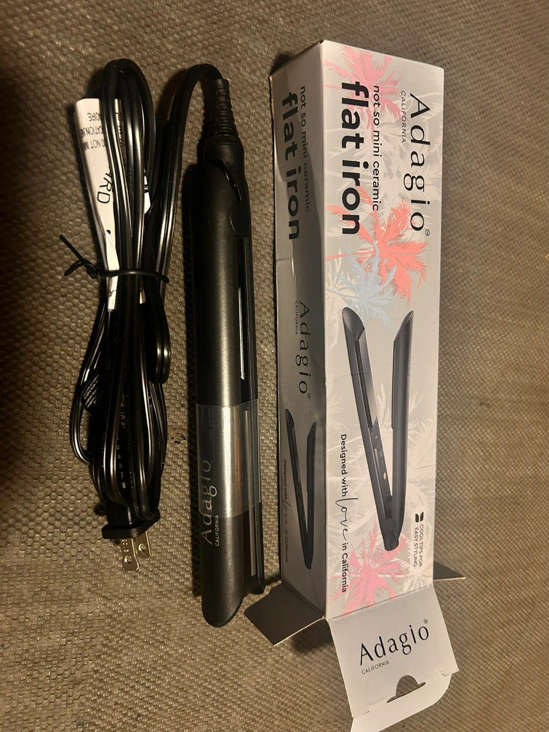Adagio California Not So Mini Ceramic Flat Iron