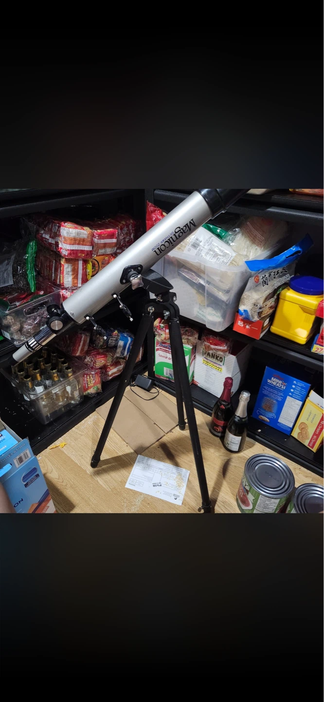 Magnicon Skyhawk Zoom Telescope with Tripod