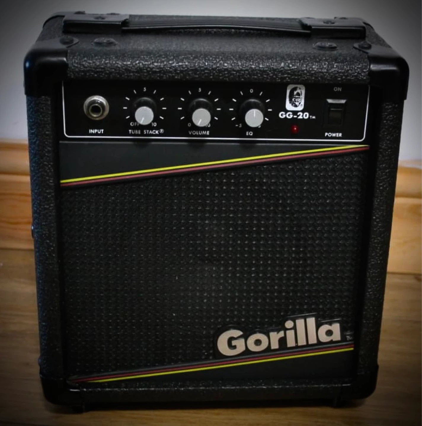 Gorilla GG-20 Guitar Amplifier (30 watts)