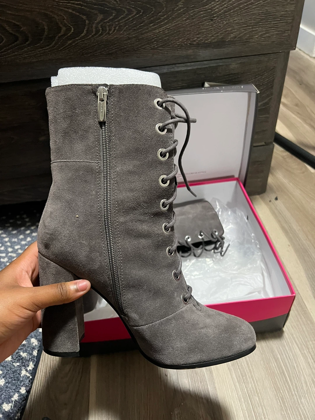 Vince Camuto Grey Suede Lace-Up Heeled Boots Size 9.5 - photo 4