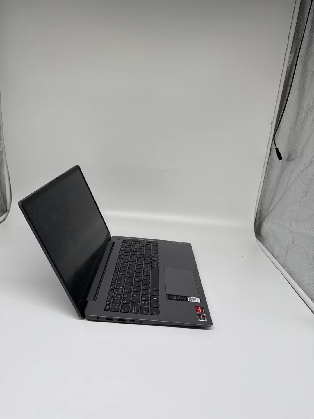2022 Lenovo Ideapad 3 Ryzen 5500u 12 GB 512 GB SSD - photo 4
