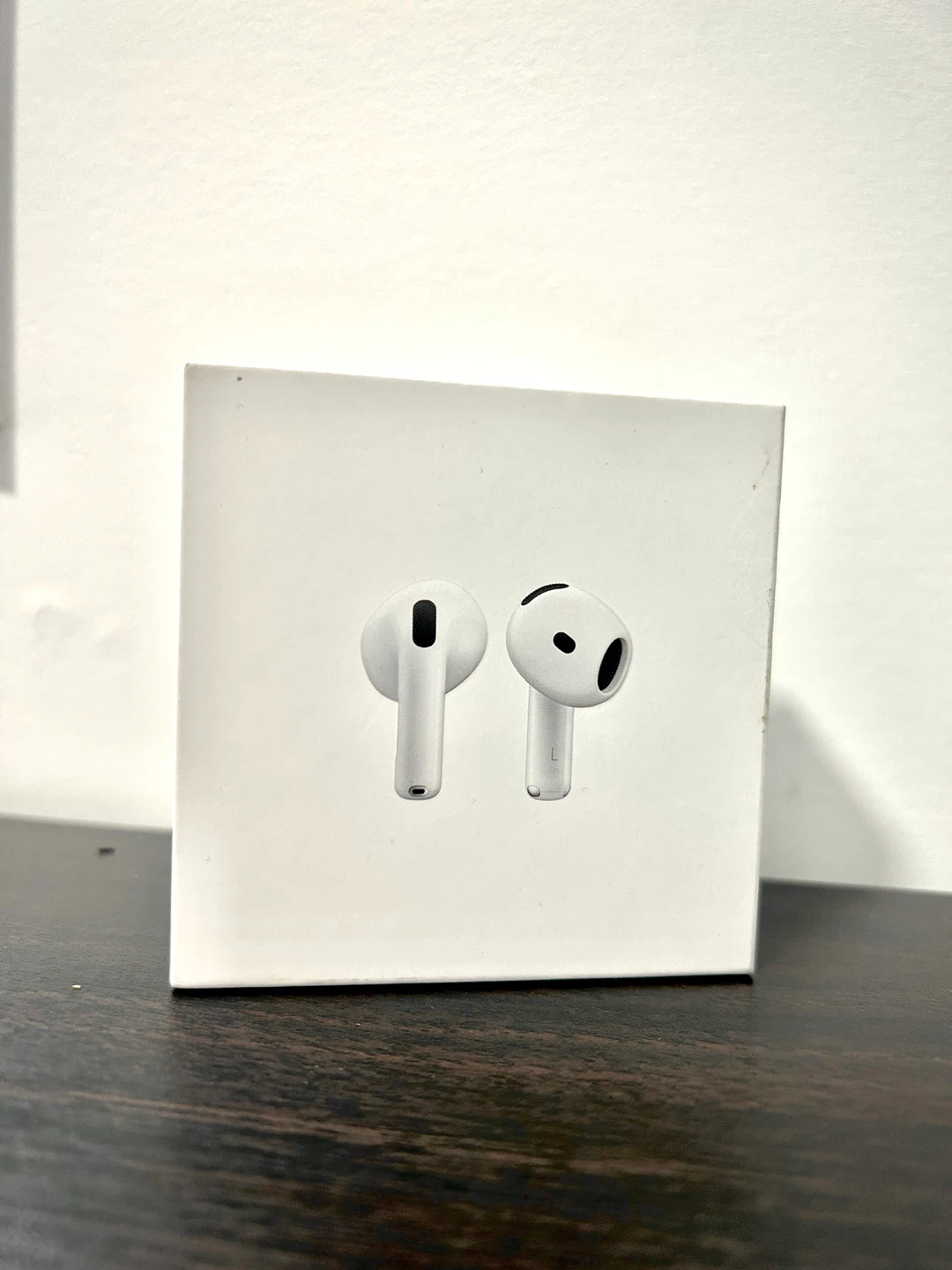 Apple AirPods 4 - photo 2