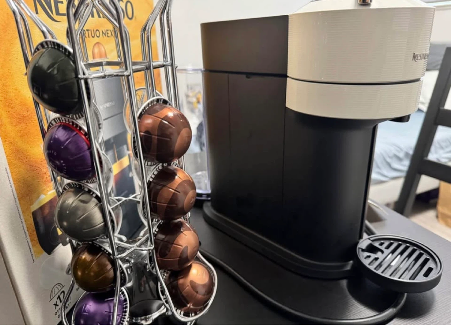 Nespresso Vertuo Next Coffee Machine - photo 4