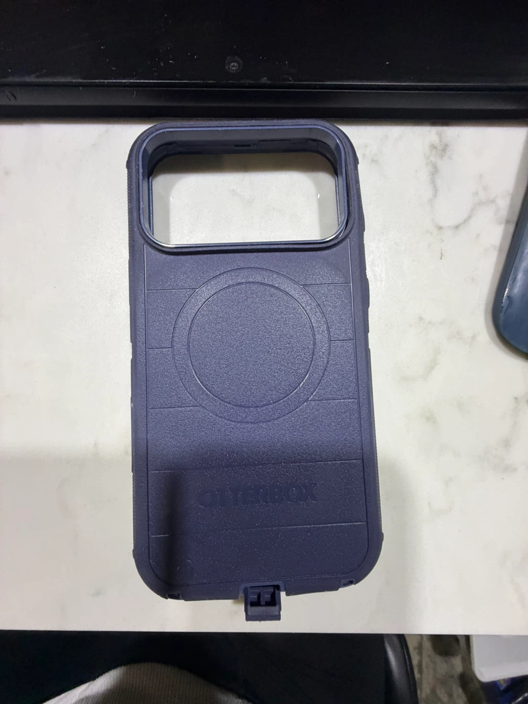 OtterBox DEFENDER SERIES Case for iPhone 17 pro Max - photo 3