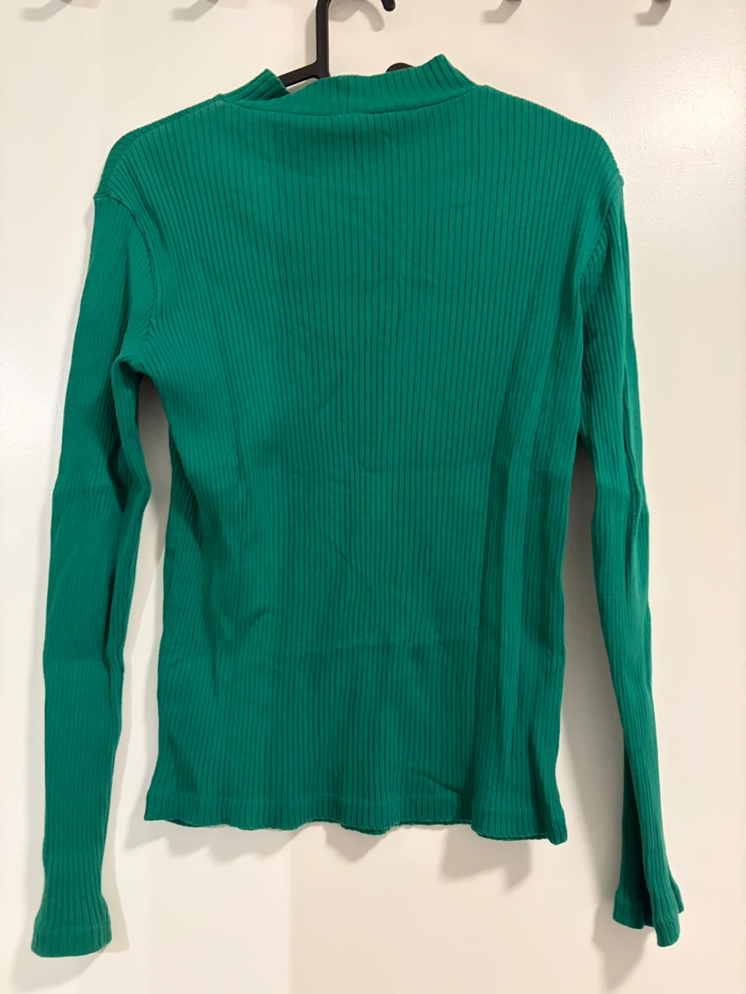 Women's Green Ribbed Mock Neck Long Sleeve Top - photo 2