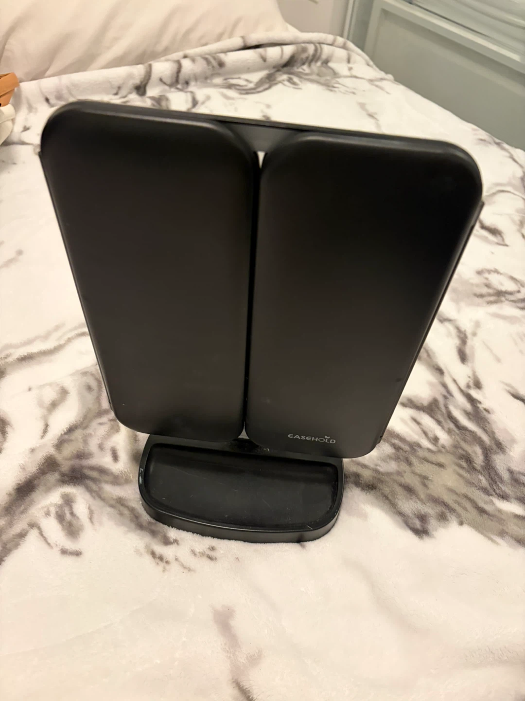 Tri-fold Makeup Mirror with Lights