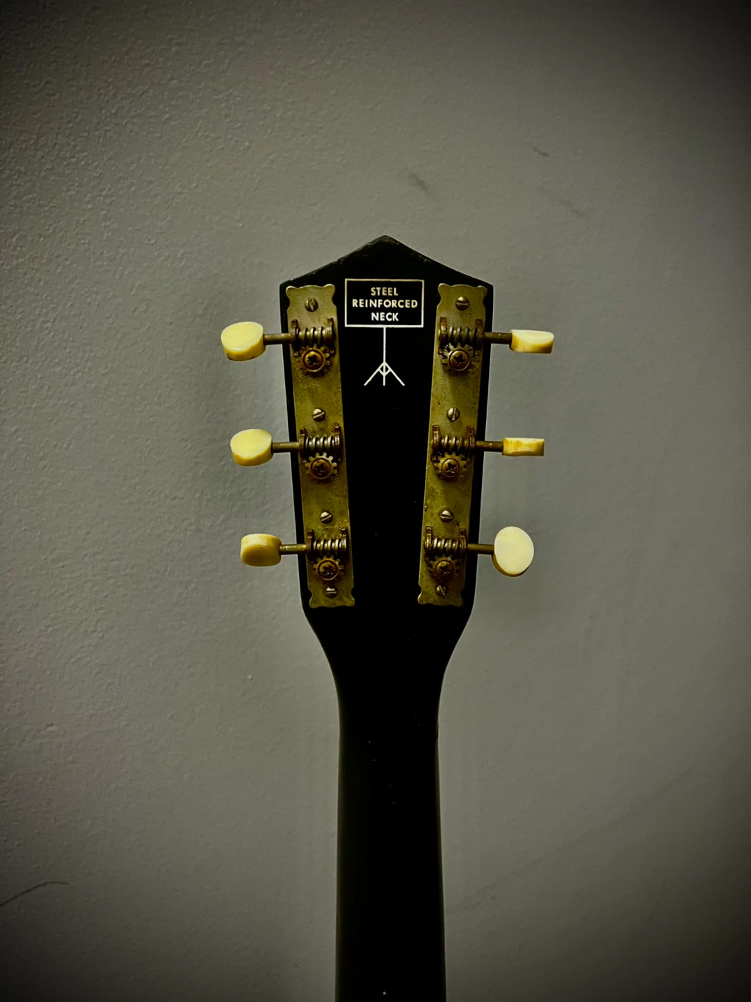 Vintage KAY Acoustic Guitar Sunburst (1950s-60s, USA made) - photo 3