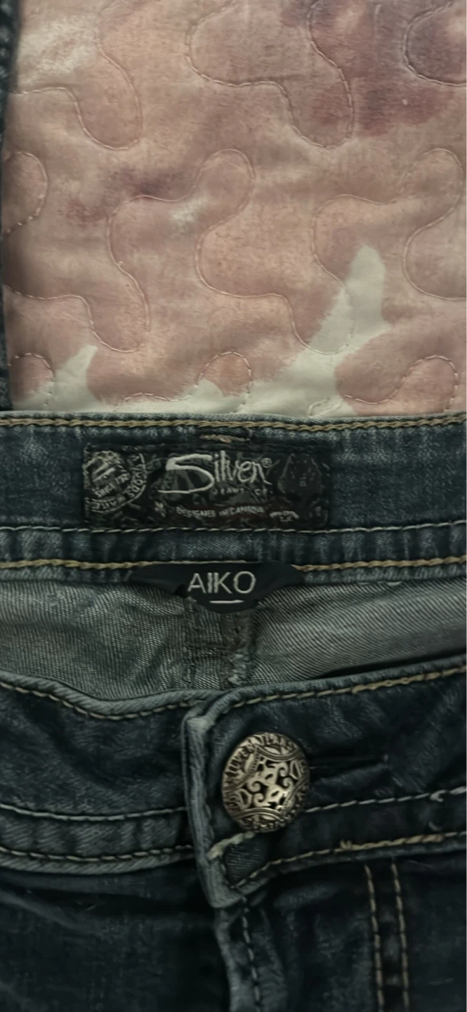 Silver Jeans Co. Women's Aiko capris Size W32 - photo 2