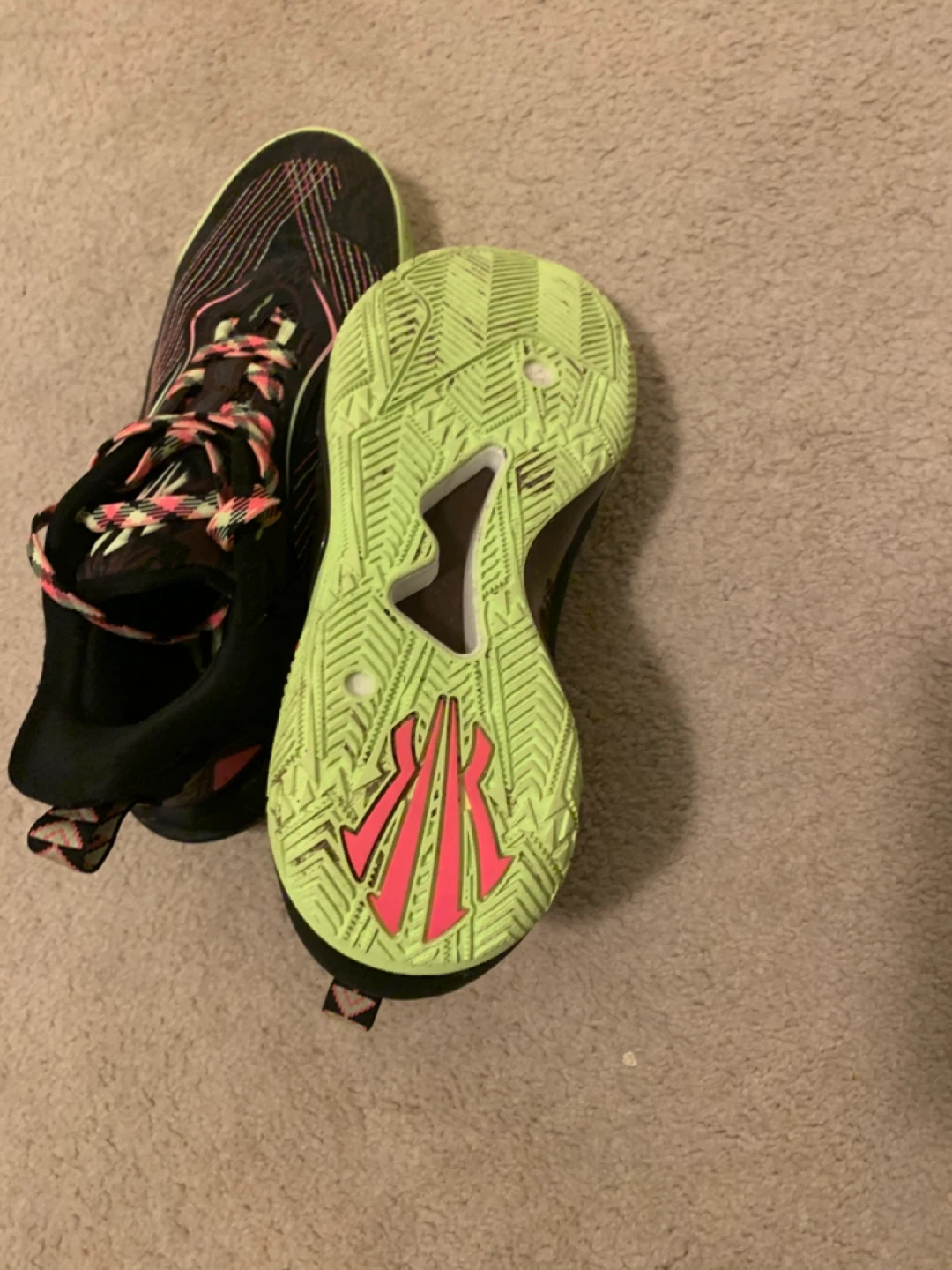 Kyrie Mens Basketball Shoes - photo 2
