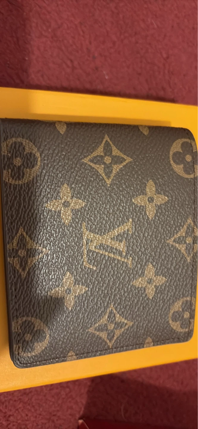 Louis Vuitton Monogram Canvas Bifold Wallet
