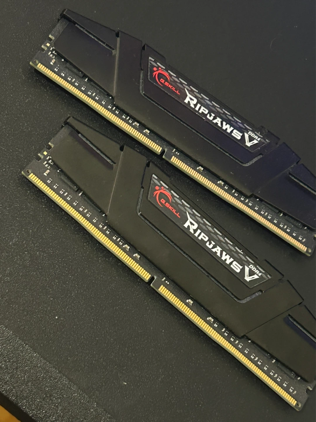 G.SKILL Ripjaws V DDR4 3200MHz CL16 16GBx2 RAM