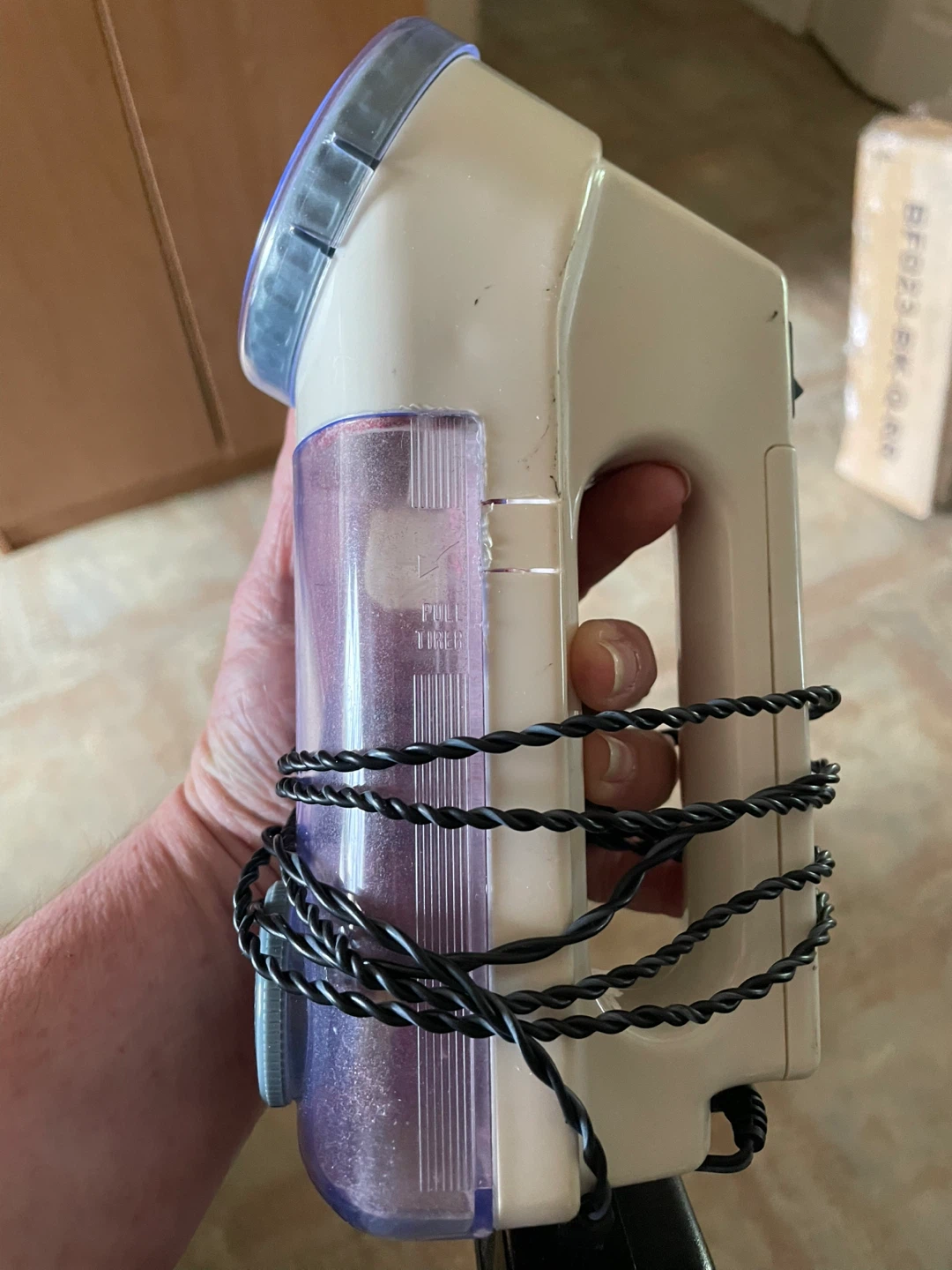 Conair Fabric Shaver and Heating Pads - photo 4